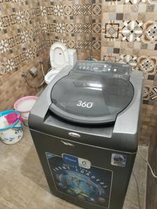 Bathroom Image of 1780 Sq.ft 3 BHK Builder Floor for rent in Gangotri Vihar Dehradun for Rs. 40000