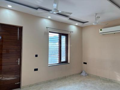 Bedroom Image of 1400 Sq.ft 2 BHK Builder Floor for rent in Sector 16 Faridabad for Rs. 22000