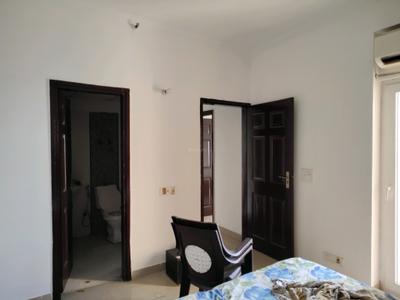 Bedroom Image of 1045 Sq.ft 2 BHK Apartment / Flat for sale in Paramount Floraville, Sector 137 Noida for Rs. 11800000