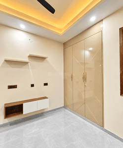 Bedroom Image of 900 Sq.ft 3 BHK Apartment / Flat for sale in Sector 11 Gurgaon for Rs. 7400000