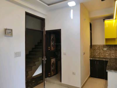 Living Room Image of 750 Sq.ft 2 BHK Builder Floor for sale in DLF Ankur Vihar Ghaziabad for Rs. 2375000
