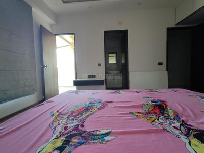 Bedroom Image of 2750 Sq.ft 4 BHK Apartment / Flat for sale in Bodakdev Ahmedabad for Rs. 35500000