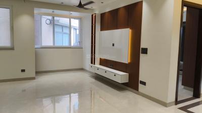 Living Room Image of 2200 Sq.ft 4 BHK Apartment / Flat for sale in CGHS Shakti Apartments, Sector 5 Dwarka New Delhi for Rs. 38500000