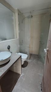 Bathroom Image of 1050 Sq.ft 2 BHK Apartment / Flat for rent in RNA Continental, Chembur Mumbai for Rs. 95000