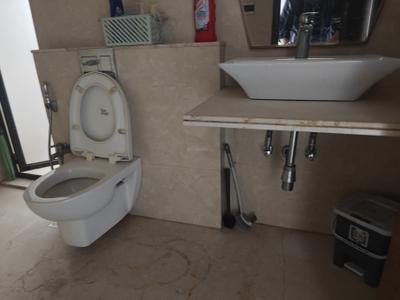 Bathroom Image of 650 Sq.ft 1 BHK Apartment / Flat for sale in Omkar Vive, Kurla West Mumbai for Rs. 11999999