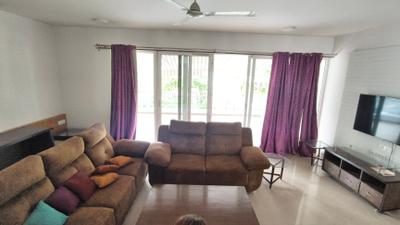 Living Room Image of 3000 Sq.ft 4 BHK Apartment / Flat for rent in Darode Blossom Bouleward, Koregaon Park Pune for Rs. 160000