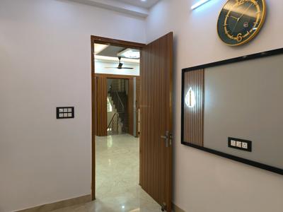 Bedroom Image of 1250 Sq.ft 3 BHK Builder Floor for sale in Indirapuram Ghaziabad for Rs. 10000010