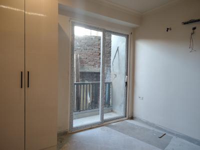 Bedroom Image of 500 Sq.ft 1 BHK Apartment / Flat for rent in Maidan Garhi New Delhi for Rs. 17000