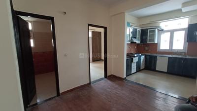 Kitchen Image of 1600 Sq.ft 3 BHK Apartment / Flat for rent in Express Garden, Indirapuram Ghaziabad for Rs. 33000