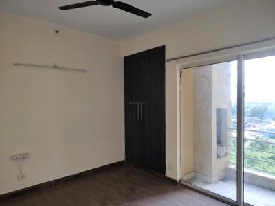 Bedroom Image of 1350 Sq.ft 3 BHK Apartment / Flat for sale in Paras Tierea, Sector 137 Noida for Rs. 13000000