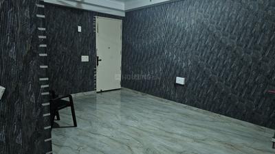 Bedroom Image of 1870 Sq.ft 3 BHK Apartment / Flat for rent in Gaurs Gaur Global Village, Crossings Republik Ghaziabad for Rs. 30000