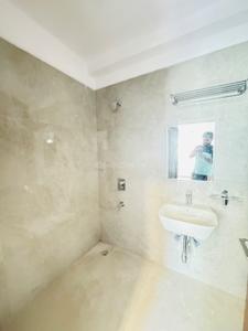 Bathroom Image of 2200 Sq.ft 3 BHK Apartment / Flat for rent in Hitech City Hyderabad for Rs. 49000
