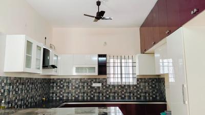 Kitchen Image of 1950 Sq.ft 3 BHK Villa for sale in Sri Falcon City, Marasandiram Hosur for Rs. 13500000