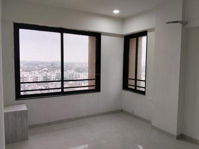 Bedroom Image of 2547 Sq.ft 4 BHK Apartment / Flat for rent in Chanakyapuri Ahmedabad for Rs. 40000