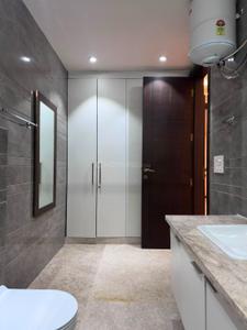 Image of 1800 Sq.ft 3 BHK Builder Floor for sale in Sarvodaya Enclave, New Delhi for Rs. 65000000