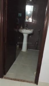 Image of 1500 Sq.ft 3 BHK Apartment / Flat for rent in SRS Royal Hills 2, Sector 87, Faridabad for Rs. 35000