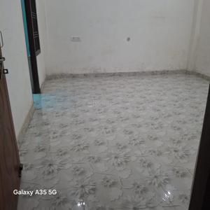 Bedroom Image of 1300 Sq.ft 3 BHK Builder Floor for rent in Krishna Nagar Lucknow for Rs. 18000