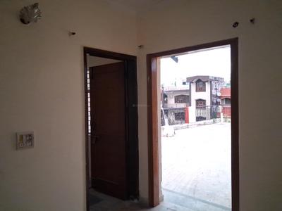 Living Room Image of 500 Sq.ft 1 BHK Builder Floor for rent in Sector 55 Noida for Rs. 20000