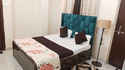 Bedroom Image of 2600 Sq.ft 5 BHK Builder Floor for rent in Nagwa Lanka Varanasi for Rs. 60000