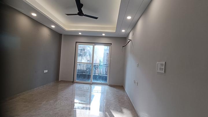 Sector 9A, Sector 9 Main Image 1