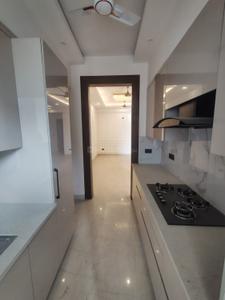 Kitchen Image of 1600 Sq.ft 3 BHK Builder Floor for rent in Raj One Good Earth, Sector 71 Gurgaon for Rs. 44000
