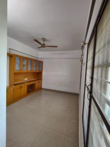 Bedroom Image of 2000 Sq.ft 3 BHK Apartment / Flat for rent in Vaishnovi 3 TRNs, LB Nagar Hyderabad for Rs. 30000