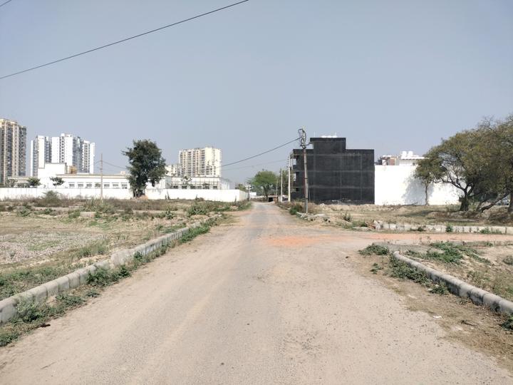 Huda plot sector 76 Faridabad Main Image 1