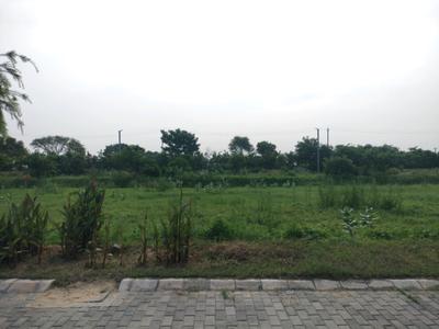 Image of 1161 Sq.ft Residential Plot / Land for sale in Adore Smart City 2, Tajupur, Faridabad for Rs. 17400000