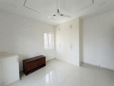Bedroom Image of 2020 Sq.ft 3 BHK Apartment / Flat for rent in Rajapushpa Provincia, Narsingi Hyderabad for Rs. 80000