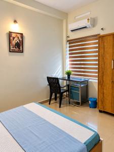 Bedroom Image of 400 Sq.ft 1.5 BHK Apartment / Flat for rent in Malaparamba Kozhikode for Rs. 25500