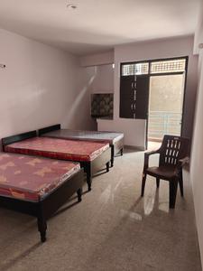 Bedroom Image of Shri Krishna PG for Boys &amp; Girls in Sector 35, Noida