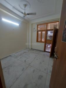 Bedroom Image of 650 Sq.ft 2 BHK Builder Floor for sale in Mayur Vihar Phase 1 New Delhi for Rs. 8000000
