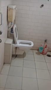 Bathroom Image of 1500 Sq.ft 3 BHK Apartment / Flat for rent in Ajni Nagpur for Rs. 33000