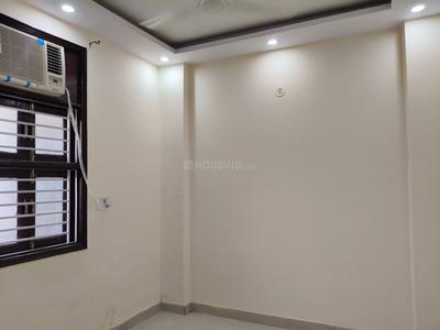 Bedroom Image of 450 Sq.ft 1 BHK Builder Floor for rent in Uttam Nagar New Delhi for Rs. 16000