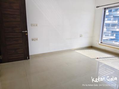 Bedroom Image of 1500 Sq.ft 3 BHK Apartment / Flat for rent in Camp Pune for Rs. 70000