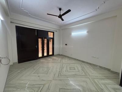 Bedroom Image of 1800 Sq.ft 3 BHK Builder Floor for rent in Tagore Garden Extension New Delhi for Rs. 70000