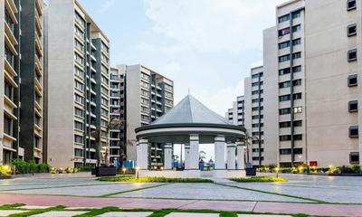 Image of 1372 Sq.ft 3 BHK Apartment / Flat for sale in Pride Wellington C D, Charholi Budruk, Pune for Rs. 11000000