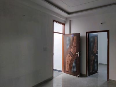 Living Room Image of 900 Sq.ft 3 BHK Builder Floor for sale in DLF Ankur Vihar Ghaziabad for Rs. 3335000