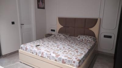 Bedroom Image of 1800 Sq.ft 3 BHK Builder Floor for sale in Janakpuri New Delhi for Rs. 39000000