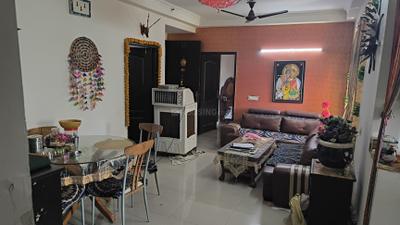 Living Room Image of 1545 Sq.ft 3 BHK Apartment / Flat for sale in Amrapali Silicon City, Sector 76 Noida for Rs. 17500000