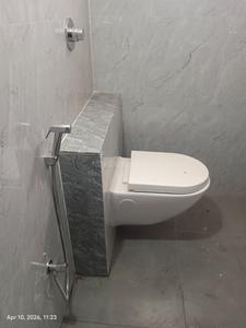 Bathroom Image of 1850 Sq.ft 3 BHK Apartment / Flat for sale in Kanuru Vijayawada for Rs. 8500000