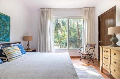 Bedroom Image of 1800 Sq.ft 3 BHK Villa for sale in Candolim Goa for Rs. 40000000