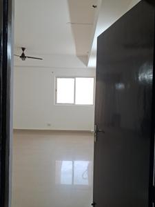 Main Entrance Image of 1410 Sq.ft 3 BHK Apartment / Flat for sale in Paras Tierea, Sector 137 Noida for Rs. 12600000