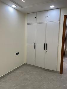 Bedroom Image of 720 Sq.ft 2 BHK Builder Floor for sale in Shalimar Bagh New Delhi for Rs. 12000000