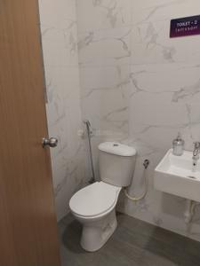 Bathroom Image of 900 Sq.ft 2 BHK Apartment / Flat for sale in Kumar Primeview E1, Hadapsar Pune for Rs. 6300000