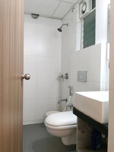 Bedroom One Image of 650 Sq.ft 1.5 BHK Apartment / Flat for rent in Godrej Emerald, Kasarvadavali Thane for Rs. 27585