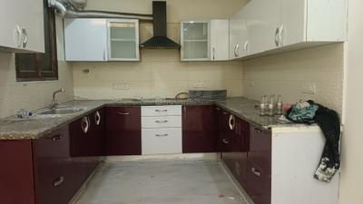 Kitchen Image of 1800 Sq.ft 3 BHK Builder Floor for rent in Sector 46 Gurgaon for Rs. 52000
