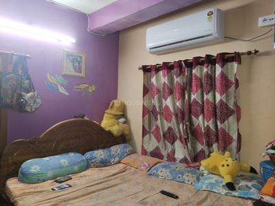 Bedroom Image of 650 Sq.ft 2 BHK Builder Floor for sale in Baranagar Kolkata for Rs. 3000000