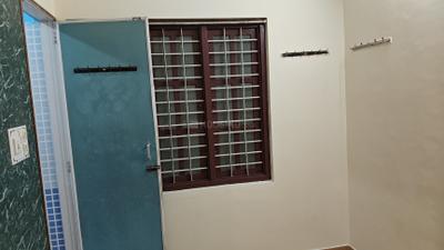 Bedroom Image of 850 Sq.ft 2 BHK Apartment / Flat for rent in Ejipura Bengaluru for Rs. 28000