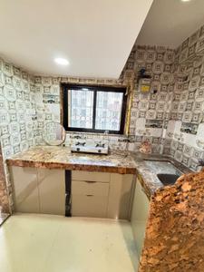 Kitchen Image of 410 Sq.ft 1 BHK Apartment / Flat for rent in Kandivali West Mumbai for Rs. 28000